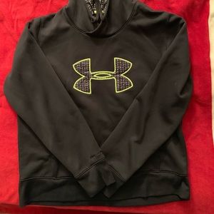 Under Armour Sweatshirt